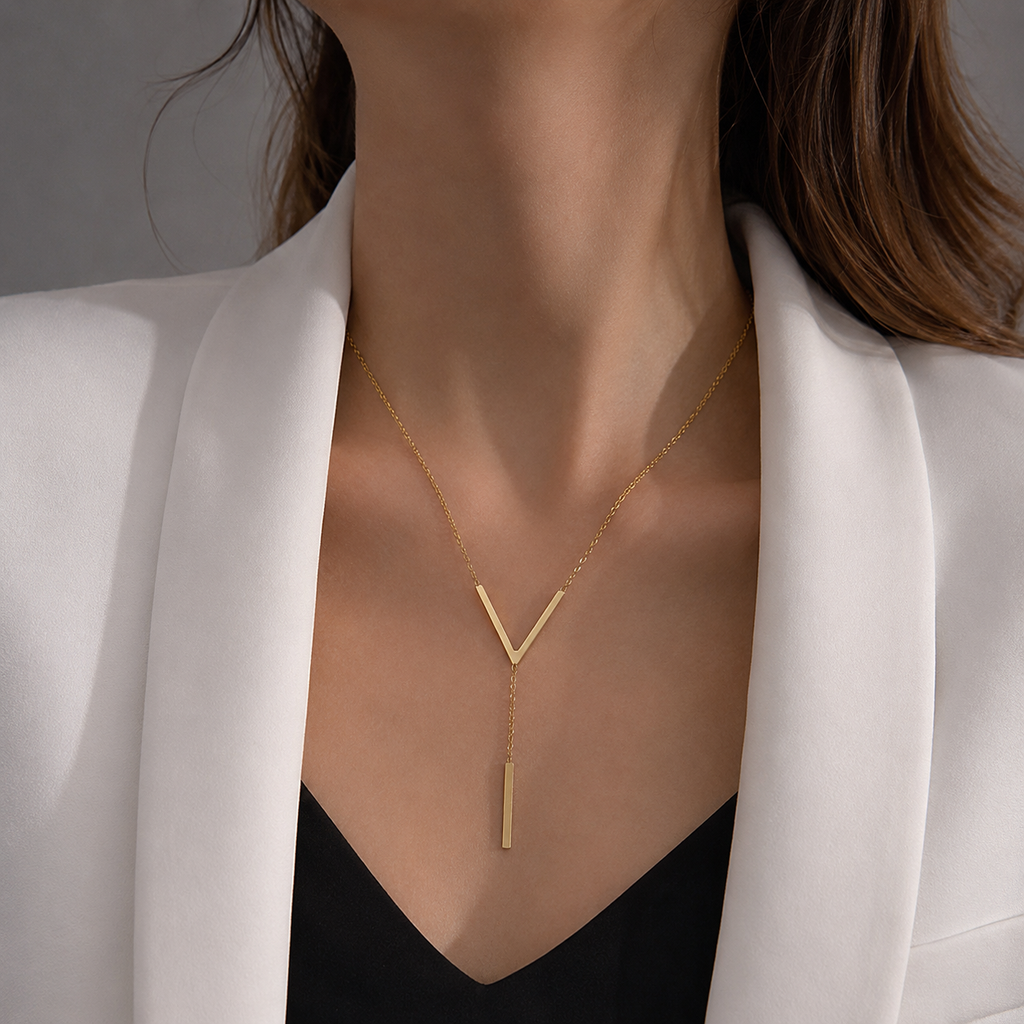 Women's Gold Necklace Aveline